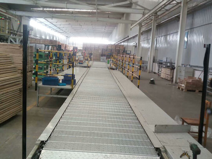 重型鏈板輸送機(jī)